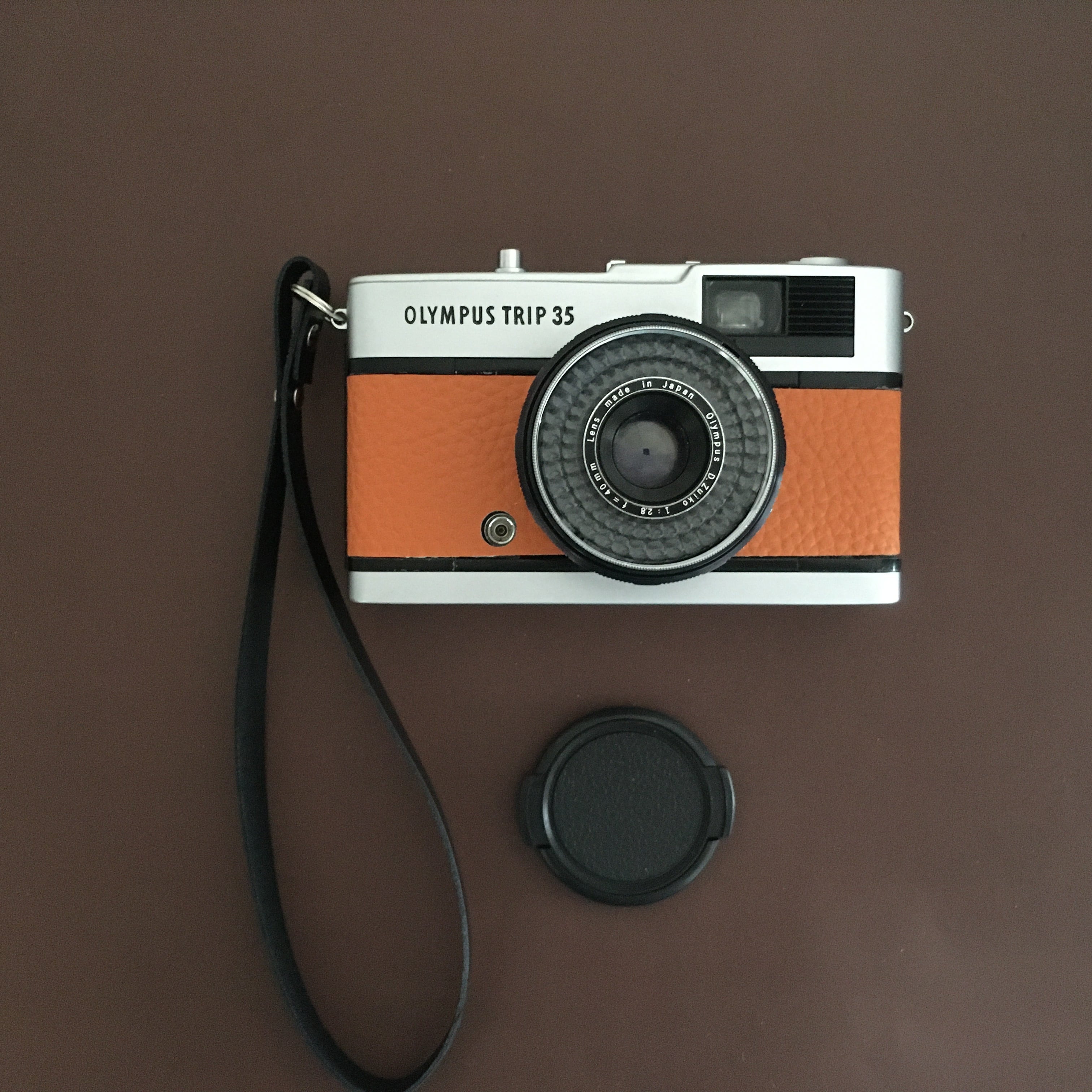 Olympus TRIP 35 整備済みフィルムカメラ｜本革アプリコットオレンジ