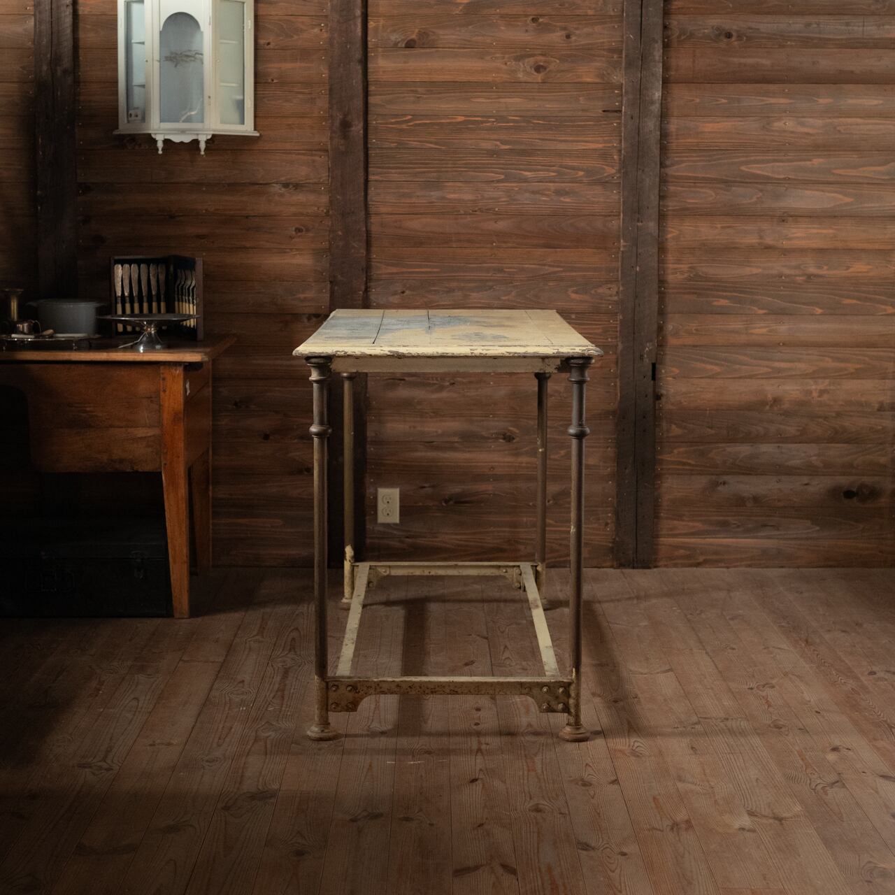 Work Table / ワークテーブル〈作業台・ディスプレイ・店舗什器