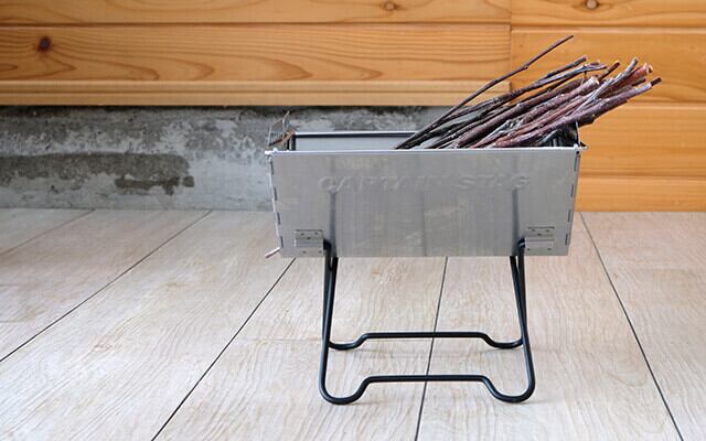 リンゴ小枝薪 30cm 80サイズ×1箱 | 火の香 - 秋田県北秋田市・大館市の