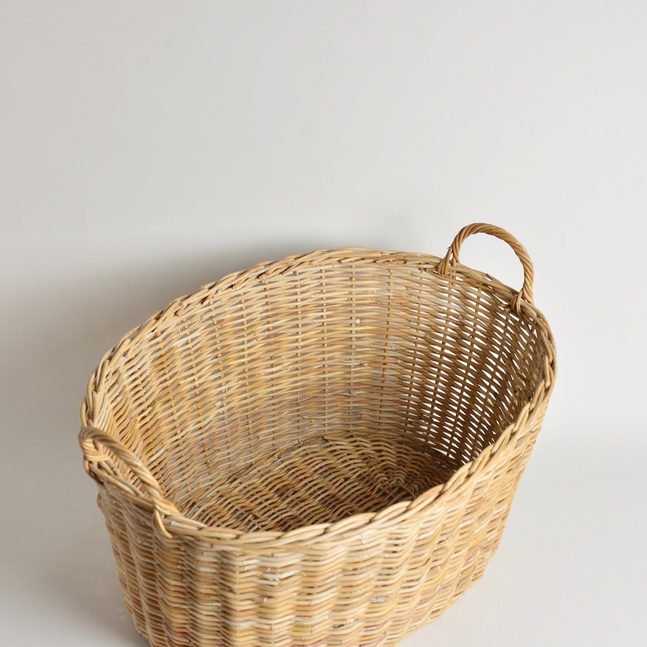 Oval Basket / オーバル バスケット 〈収納 / カゴ / ディスプレイ 〉