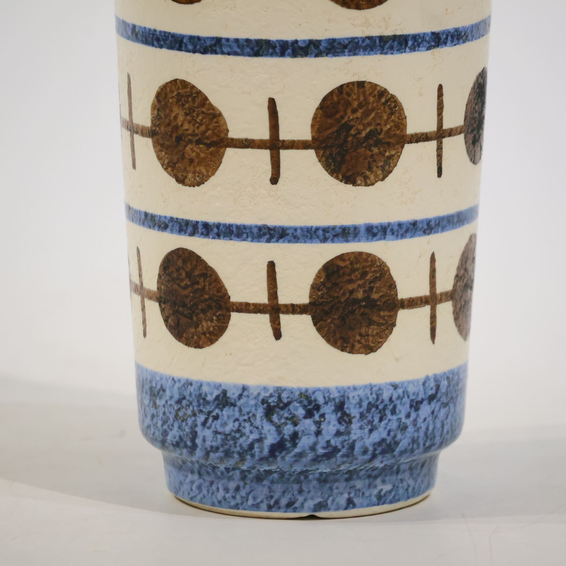 VEB Haldensleben-- 24.3cm | Fat Lava & German Art Pottery