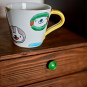 村田菜穂美作　オーレマグカップ　「まる紋アニマル」黄色いハンドル　［2104130000232］