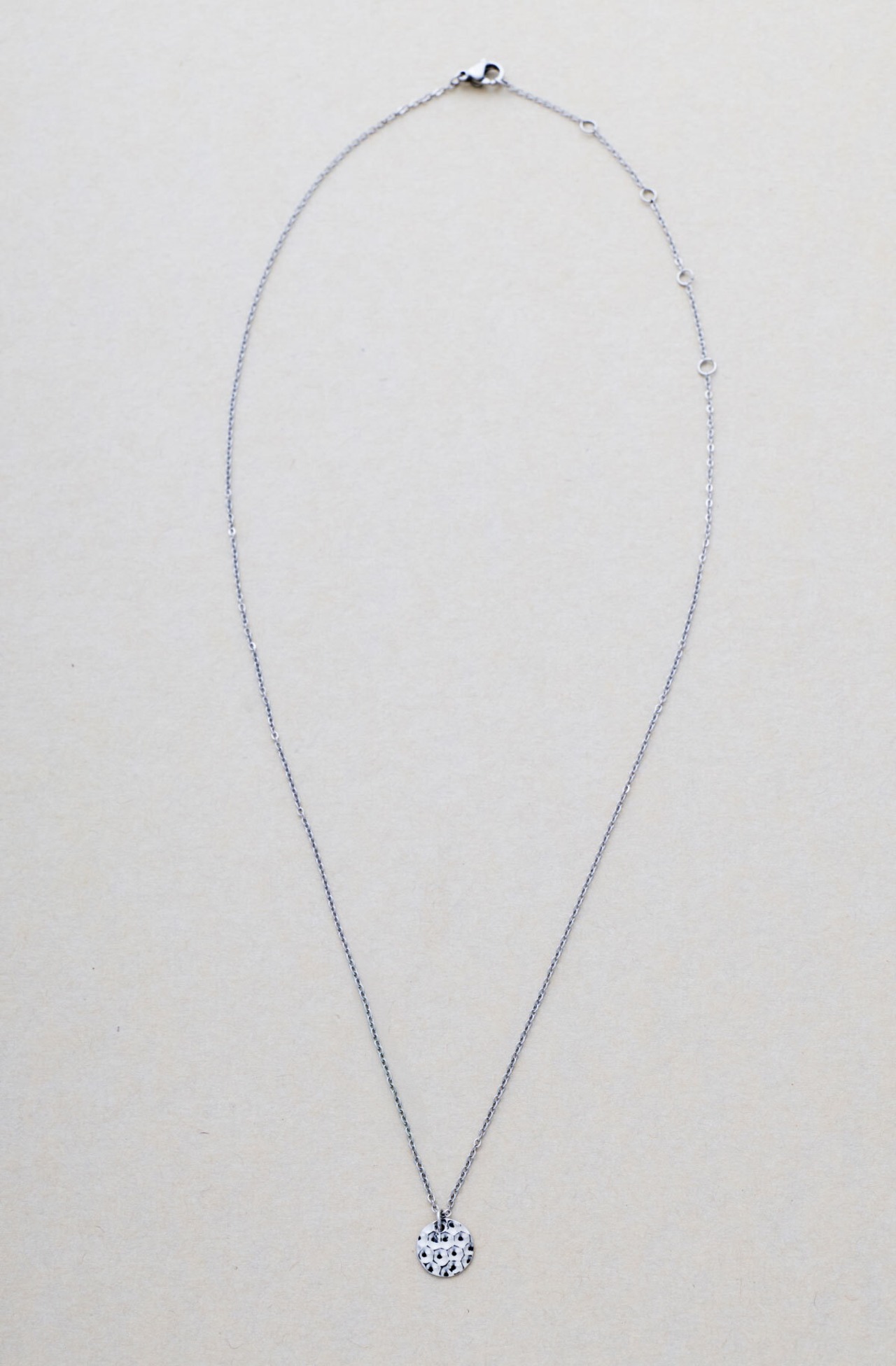 TEXTURE COIN NECKLACE (S)