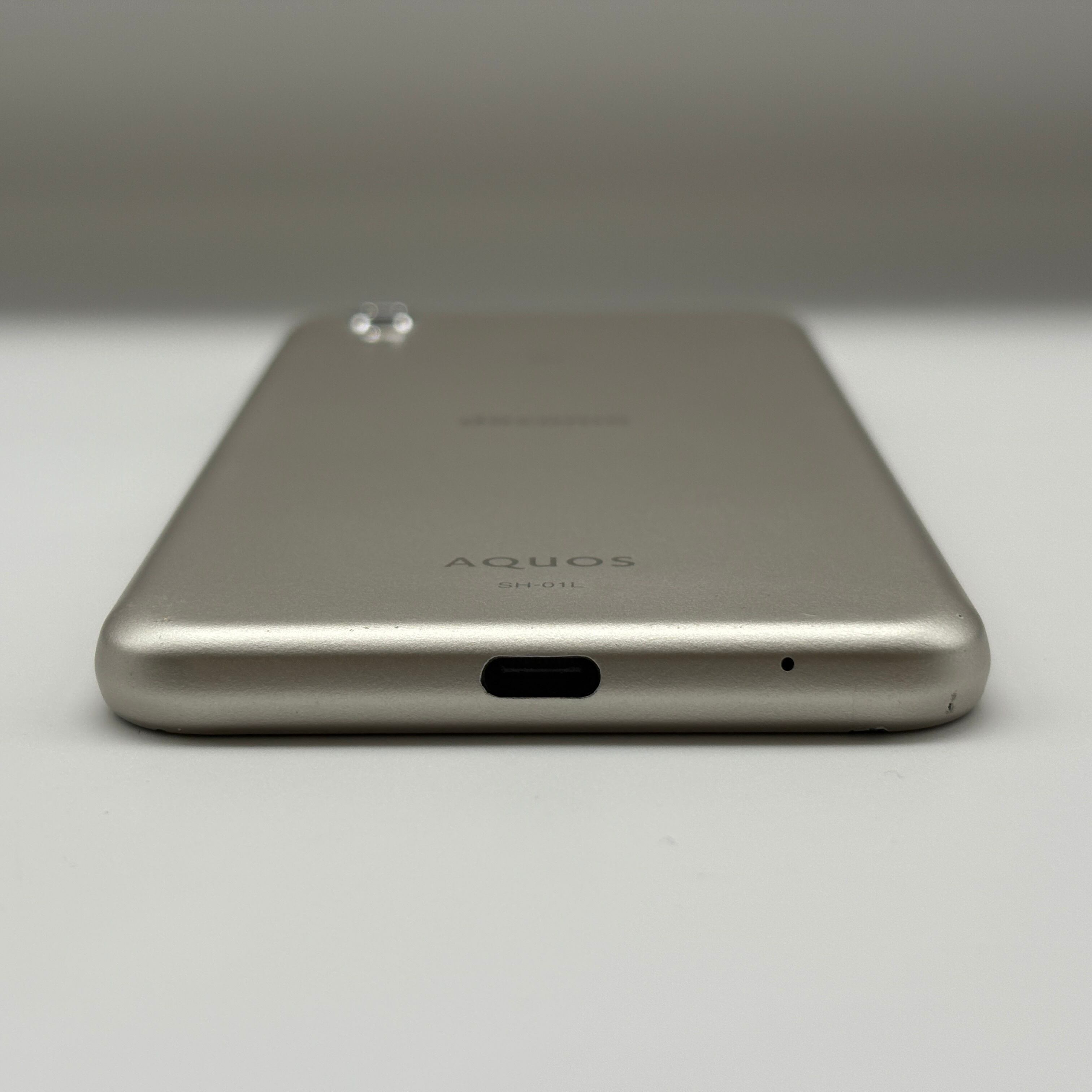 スマホ aquos sense シャープ 携帯 中古 AQUOS SENSE 7 SHARP SH-M24