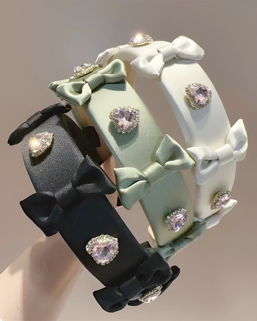 ハートビジューリボンカチューシャ(3 colors) 24A03078