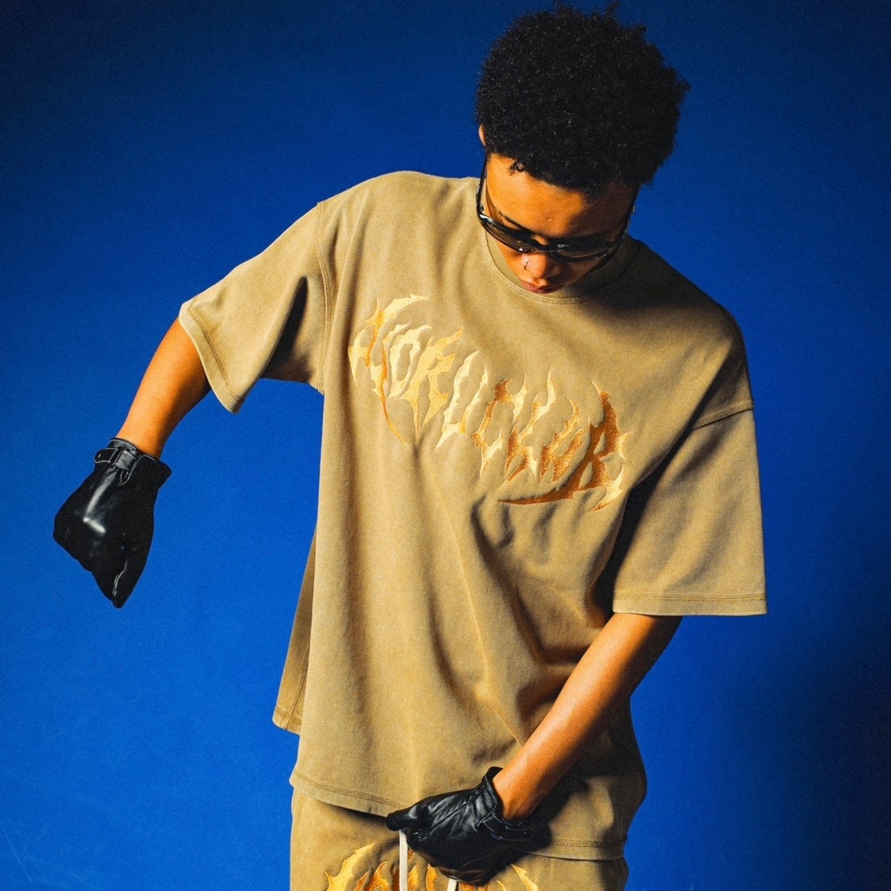 SPARKED LOGO PIGMENT TEE