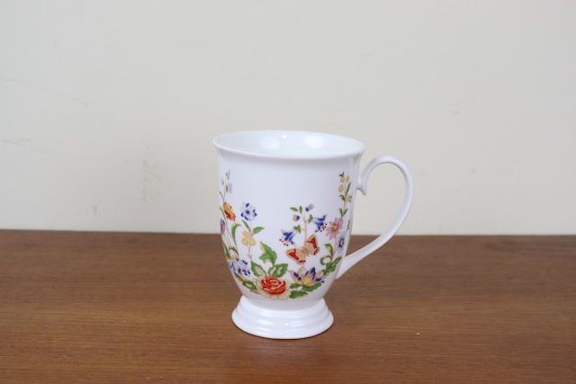 エインズレイ　コテージガーデン　マグカップ　AYNSLEY　花柄　ヴィンテージ　食器　イギリス　に315