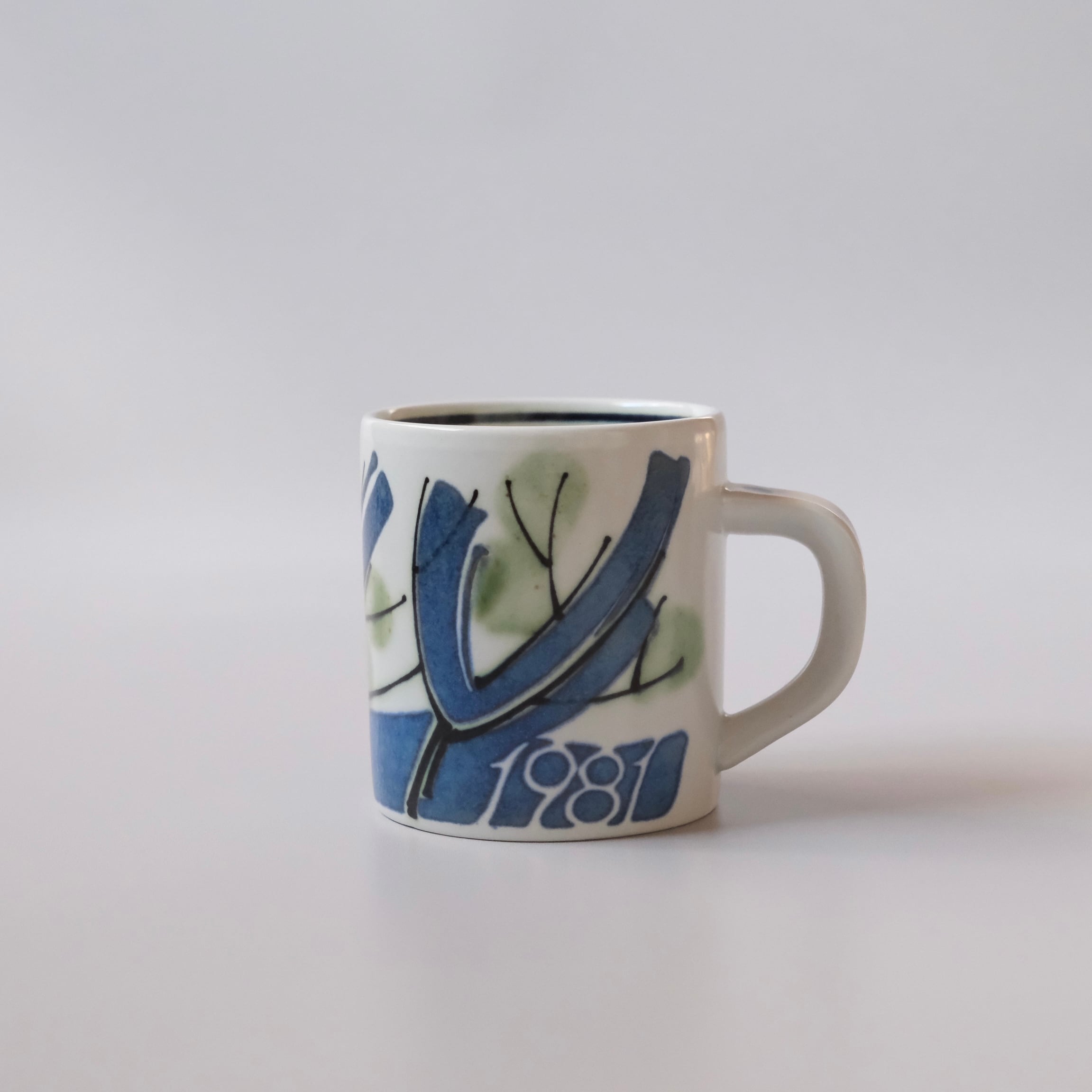 Royal Copenhagen annual mug (year mug) ロイヤルコペンハーゲン イヤーマグ S 1981年
