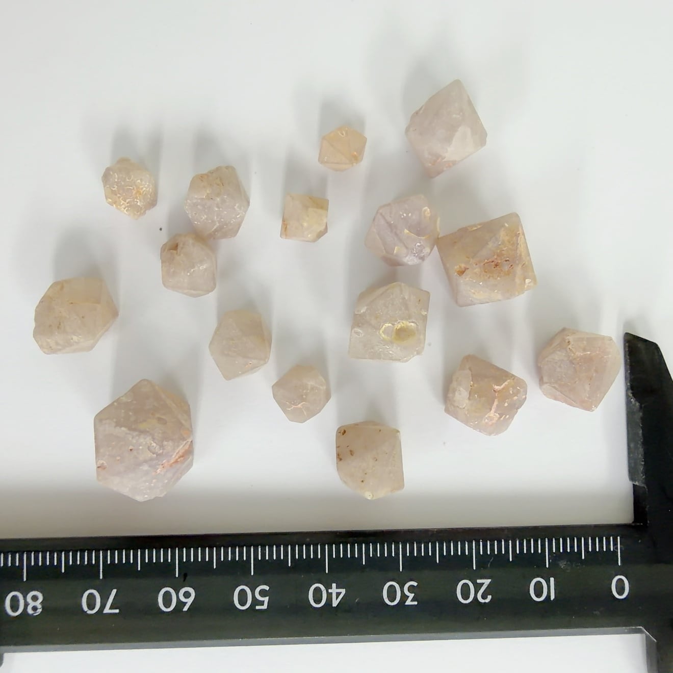 E35308】 ベータクォーツ 高温水晶 β-Quartz 水晶 クォーツ クリスタル