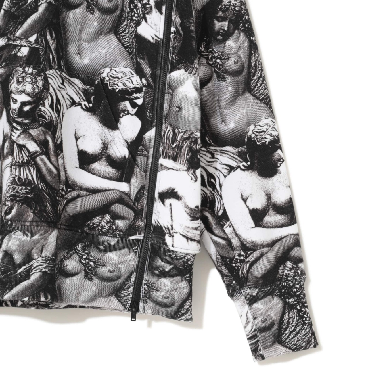 【UNDERCOVER】ﾇｰﾄﾞ総柄ｳﾗｹ袖取外ﾌｰﾃﾞｨｰ(BLACK MULTI) - 6