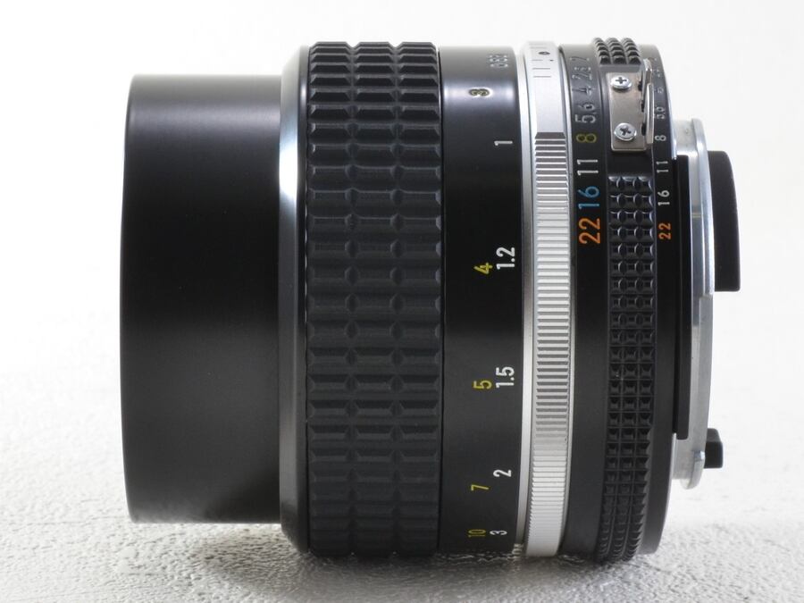 Nikon Ai-s Nikkor 85mm F2 整備済 ニコン（50186） | サンライズ