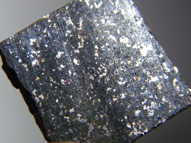 【 隕石 】石質隕石 NWA7924 スライス 1.36g Hタイプコンドライト