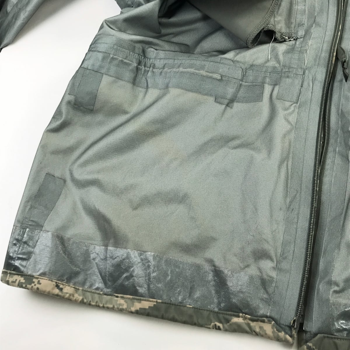 U.S.AIR FORCE 米軍 ABU APECS GENⅢ LEVEL6 PARKA，GORE-TEX 表記なし