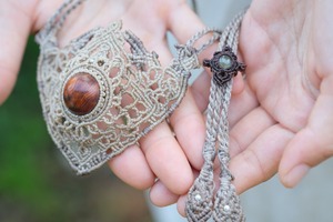 【木霊】1000年杉×プレナイトのネックレス