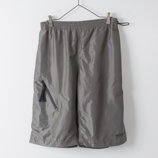 1990s vintage "POLO SPORT" zip pocket design nylon shorts