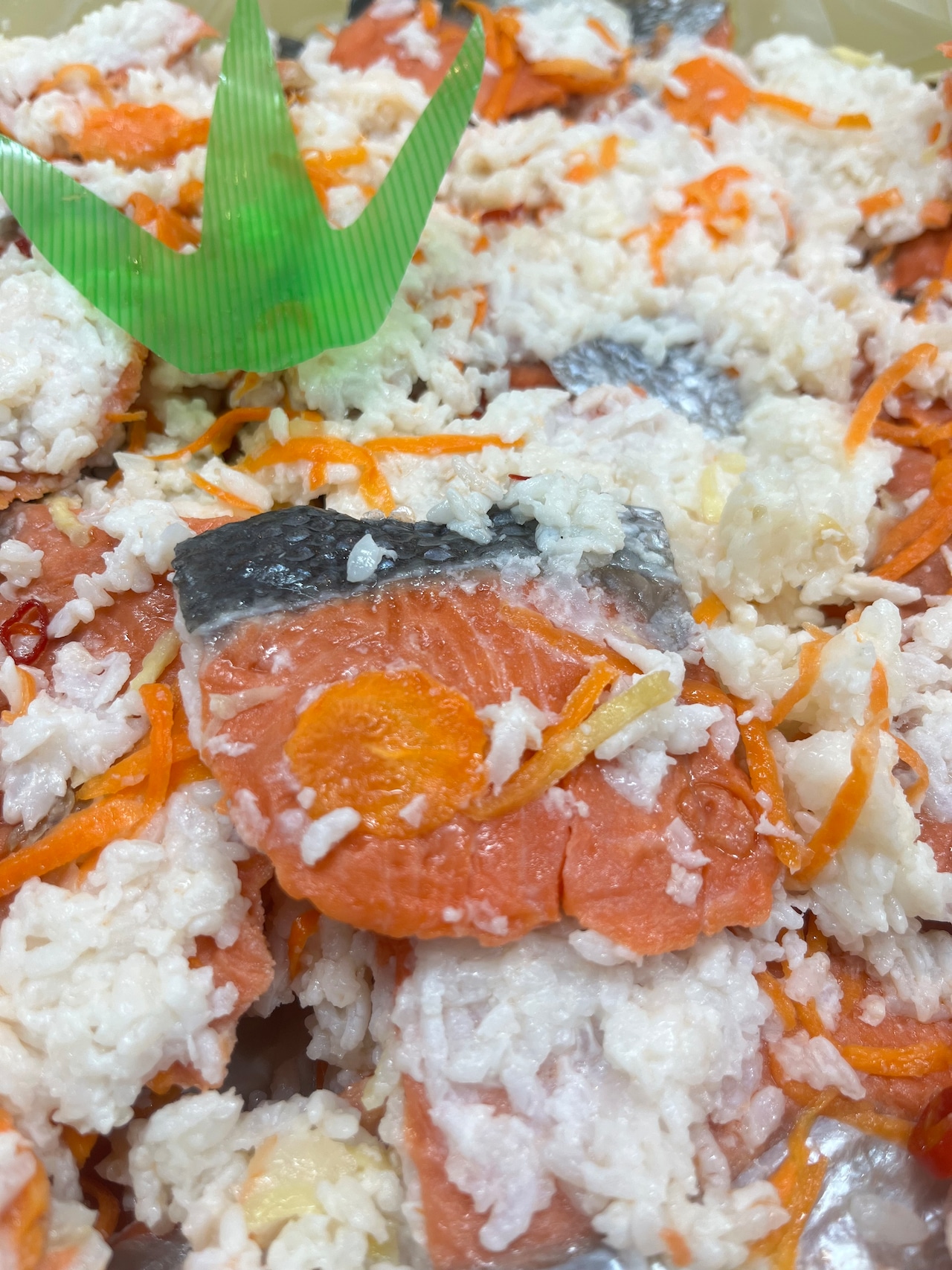 『おすすめ』紅鮭飯寿司　300g入