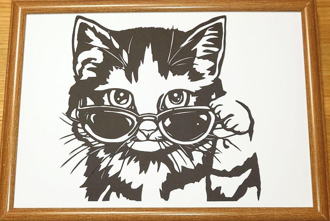 切り絵 サングラス猫ちゃん | Miyu工房 Paper Cutting