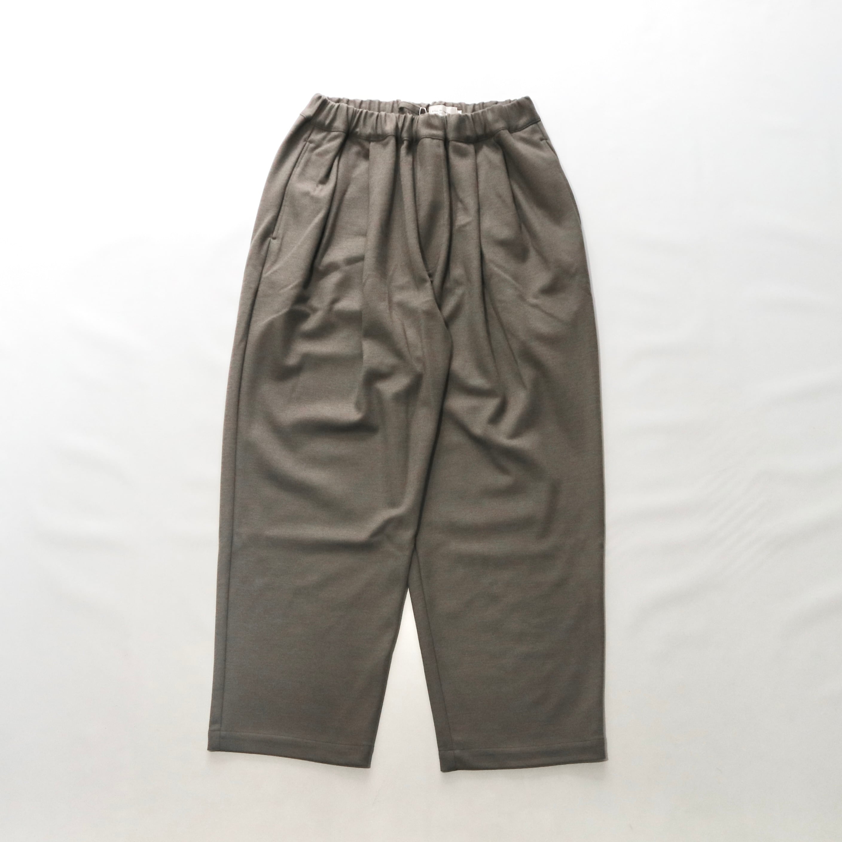 STILL BY HAND スティルバイハンド】WOOL JERSEY 2TUCK TAPERED EASY