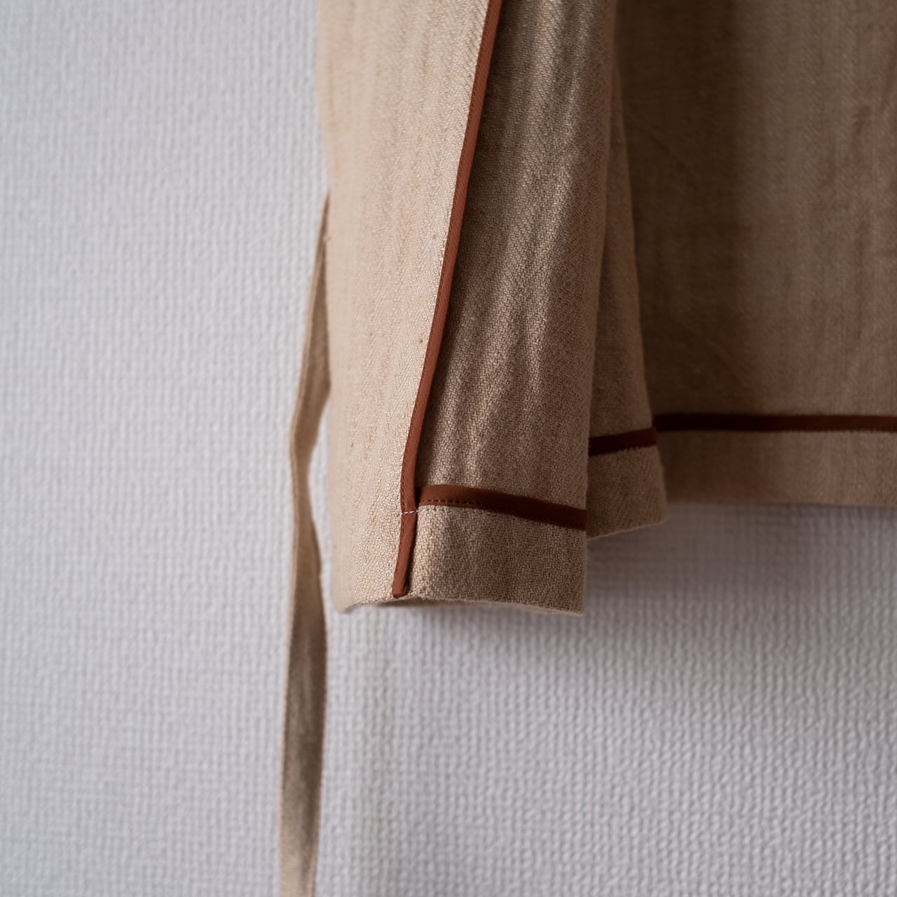 high-waisted gilet／herringbone linen 〈beige〉 | SALUÉ powered by BASE