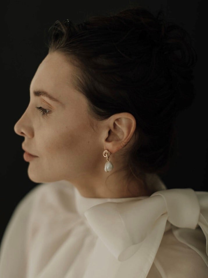 A.B.ELLIE Infinity Knot Baroque Drop Pierce ブライダルピアス｜公式