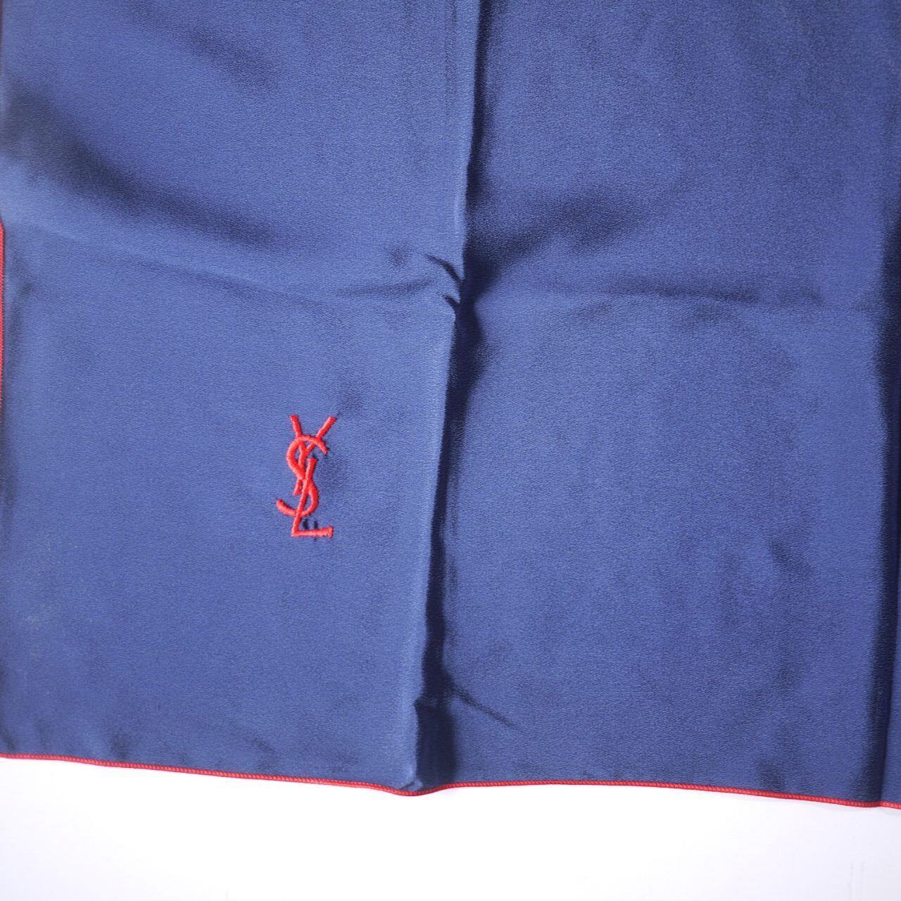 ヴィンテージスカーフ YSL イヴサンローラン モノグラム赤