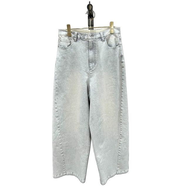 超ストレッチ＆超美脚グレイッシュバレルレッグパンツ