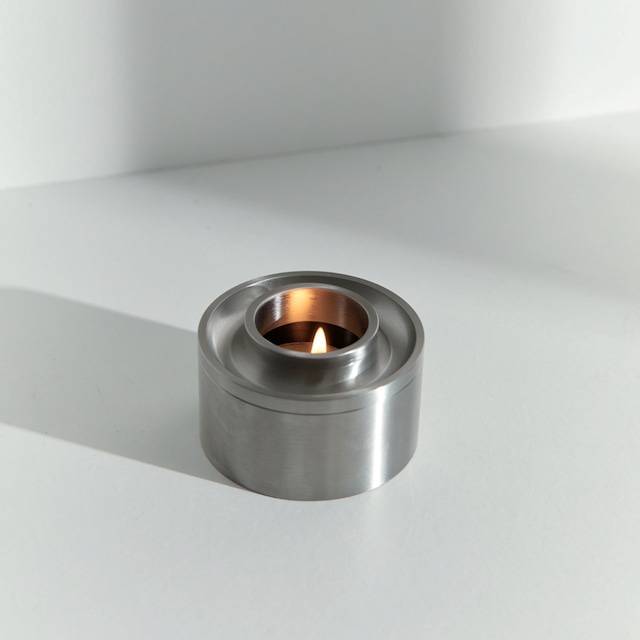 《ステンレス製のアロマポット》Asteroid Oil Burner- Stainless Steel |Addition Studio