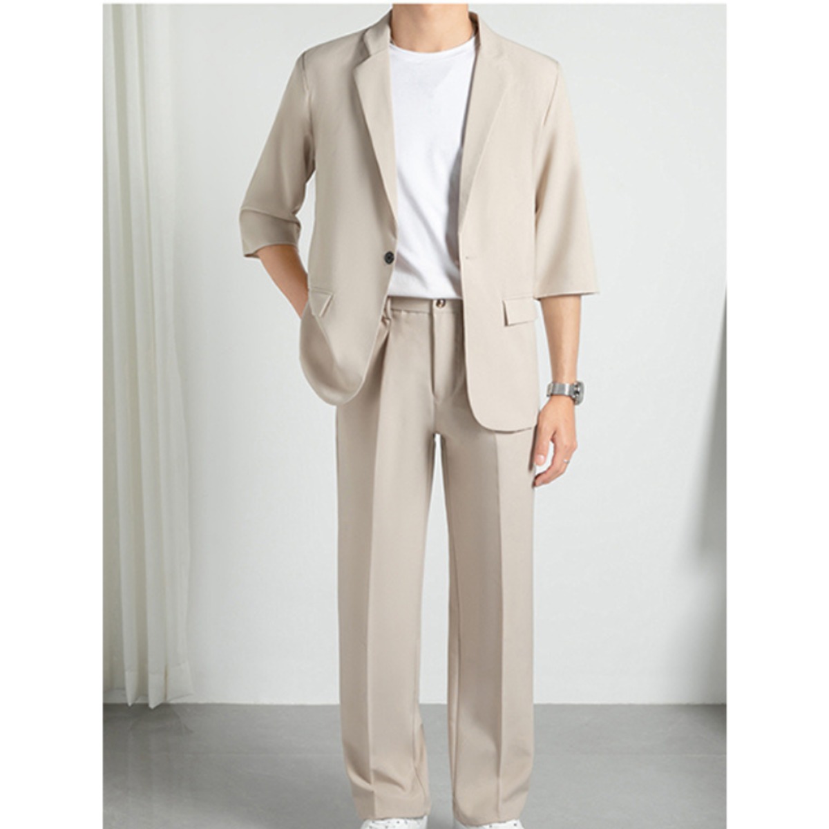 七分袖ノッチドラペルテーラードジャケット＆ストレートパンツ