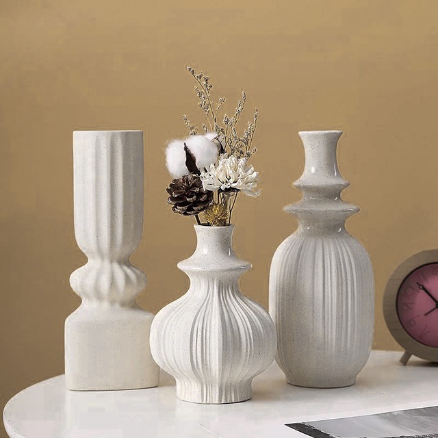 【受注】ceramic feminine flower vase セラミックフェミニンフラワーベース