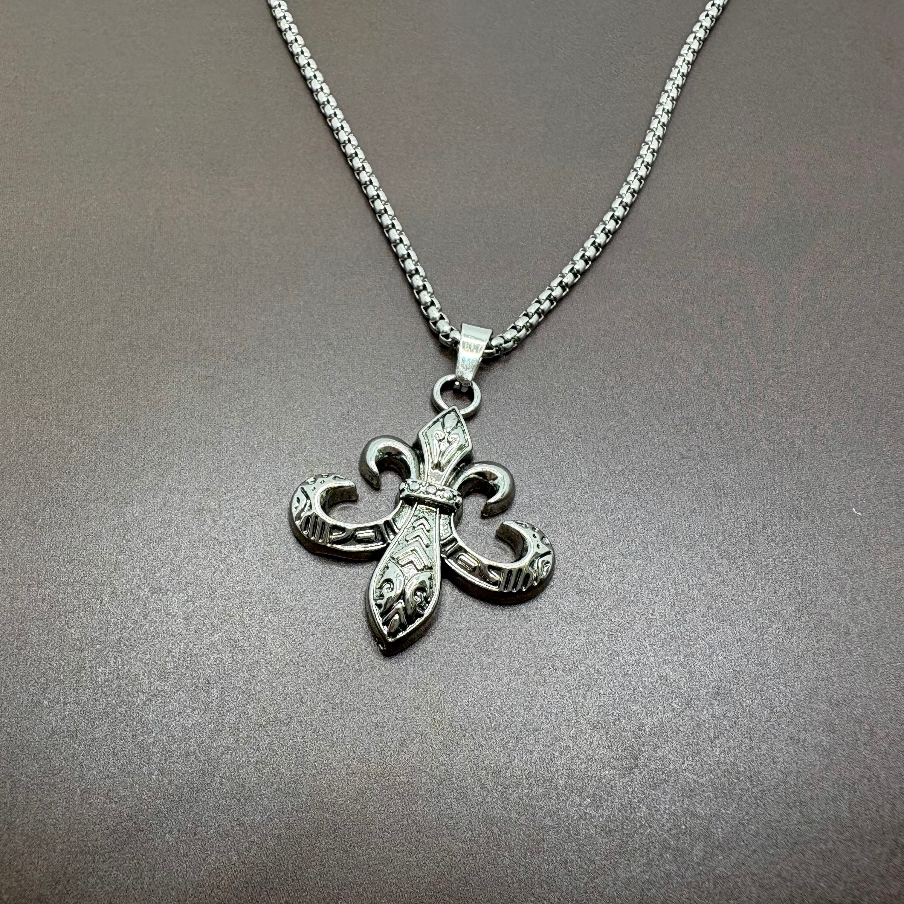 レトロネックレス