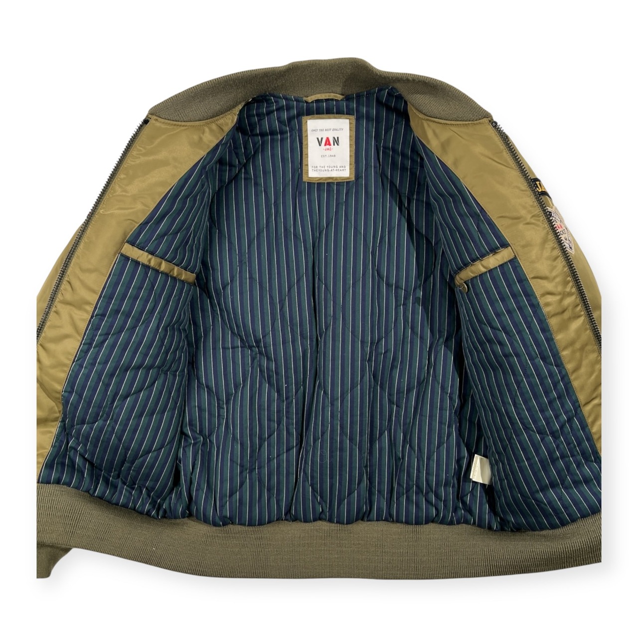 美品 VAN JAC ヴァンヂャケット アーチロゴ フルデコ ワッペン MA-1 フライトジャケット サイズ L /カーキ
