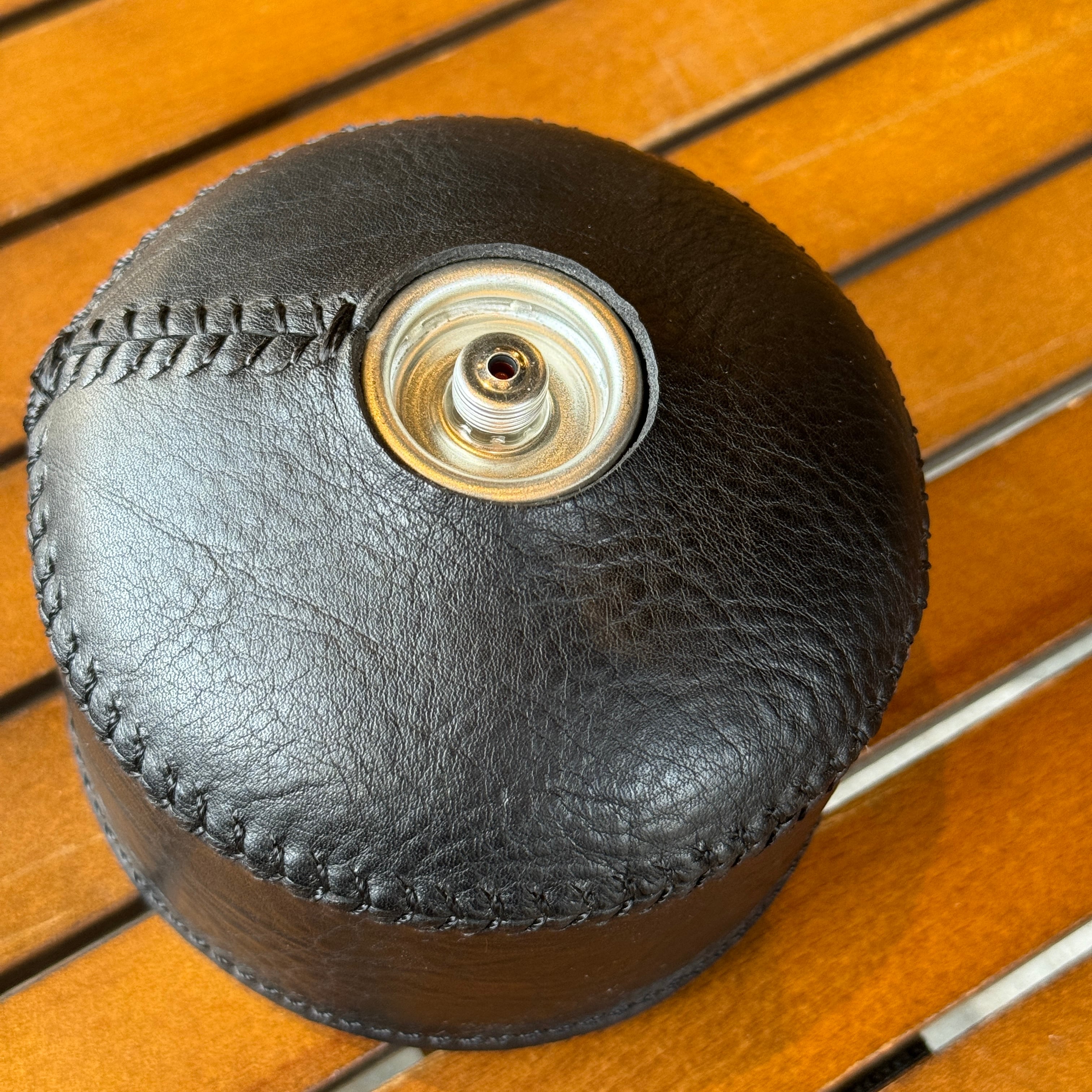 What Will be Will be ワットウィルビーウィルビー レザー ODガス缶