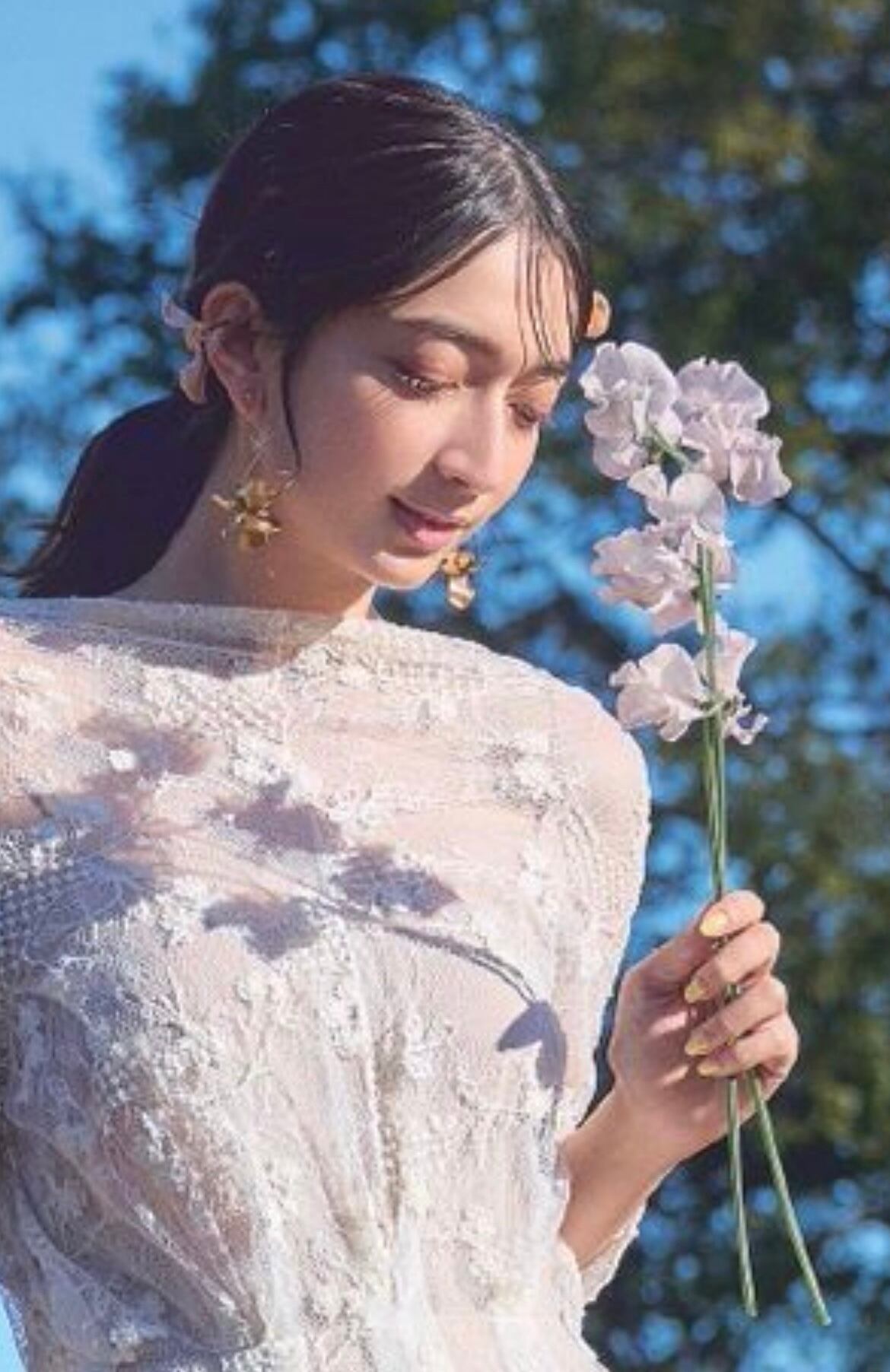 ゼクシィ掲載】butterfly flower | ブライダルアクセサリー flua 