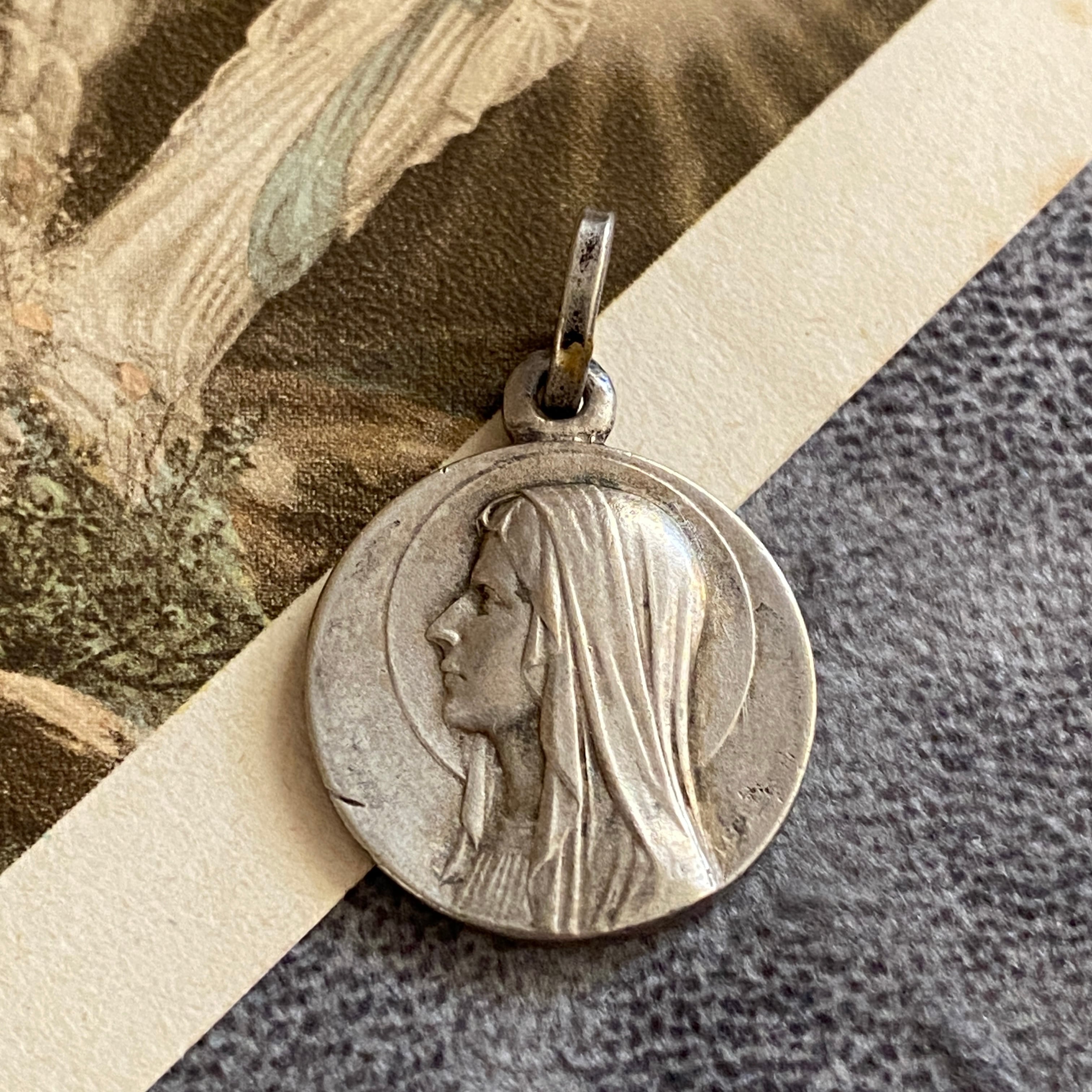 希少✴︎オクトゴナル✴︎ブロンズ製の聖霊メダイ | Antique medaille Mary