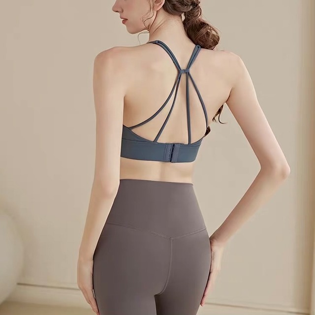 ストラップバック ショート丈 スポーツブラ　00158