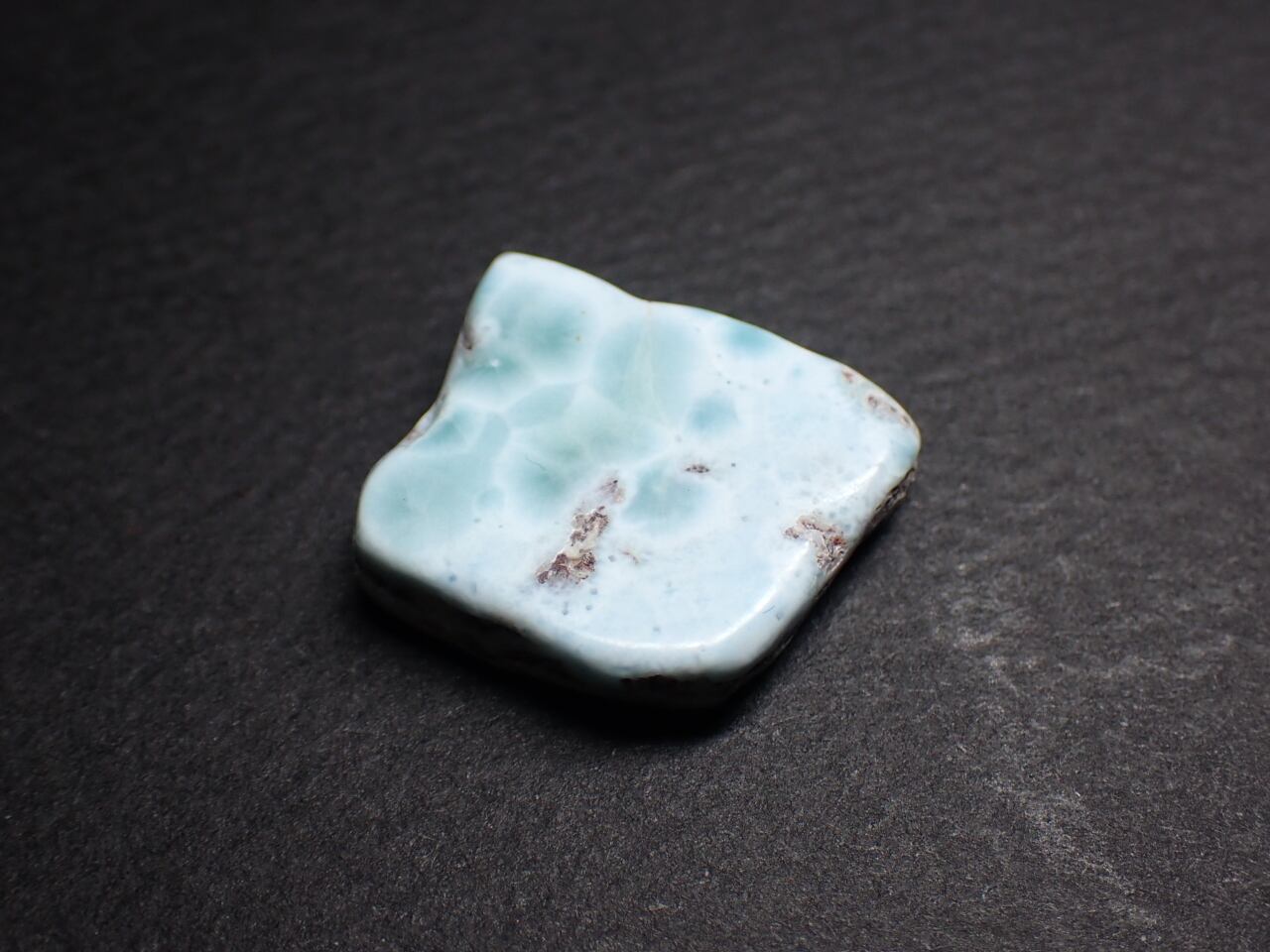 ドミニカ共和国産 ラリマー/Larimar 原石 C-LAR001 | 鉱物・天然石のお