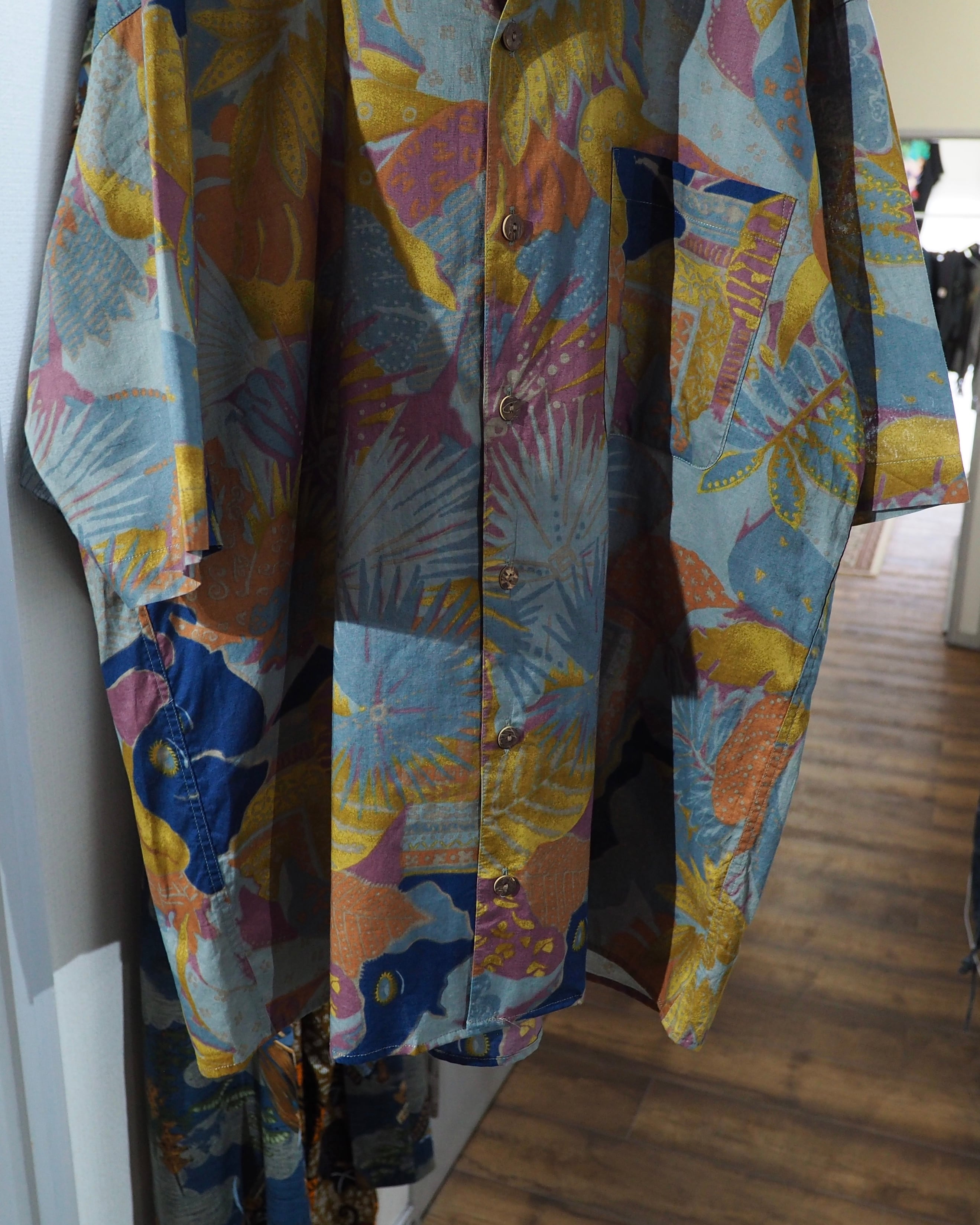 1980 - 90s ” LANVIN Studio ” vintage Open collar SS shirt