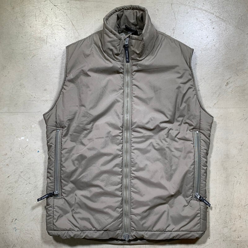 Beyond Clothing PCU Level７プリマロフトベスト セージ モダンミリタリー ビヨンドクロージング 米軍特殊部隊 Mサイズ  USA製 希少 ヴィンテージ BA-1605 RM2024H | agito vintage powered by BASE