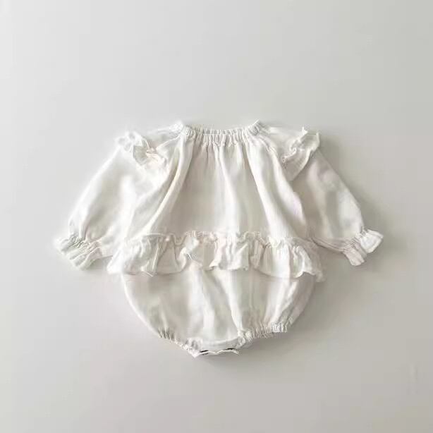 【BABY】ホワイトフリル襟ロンパース