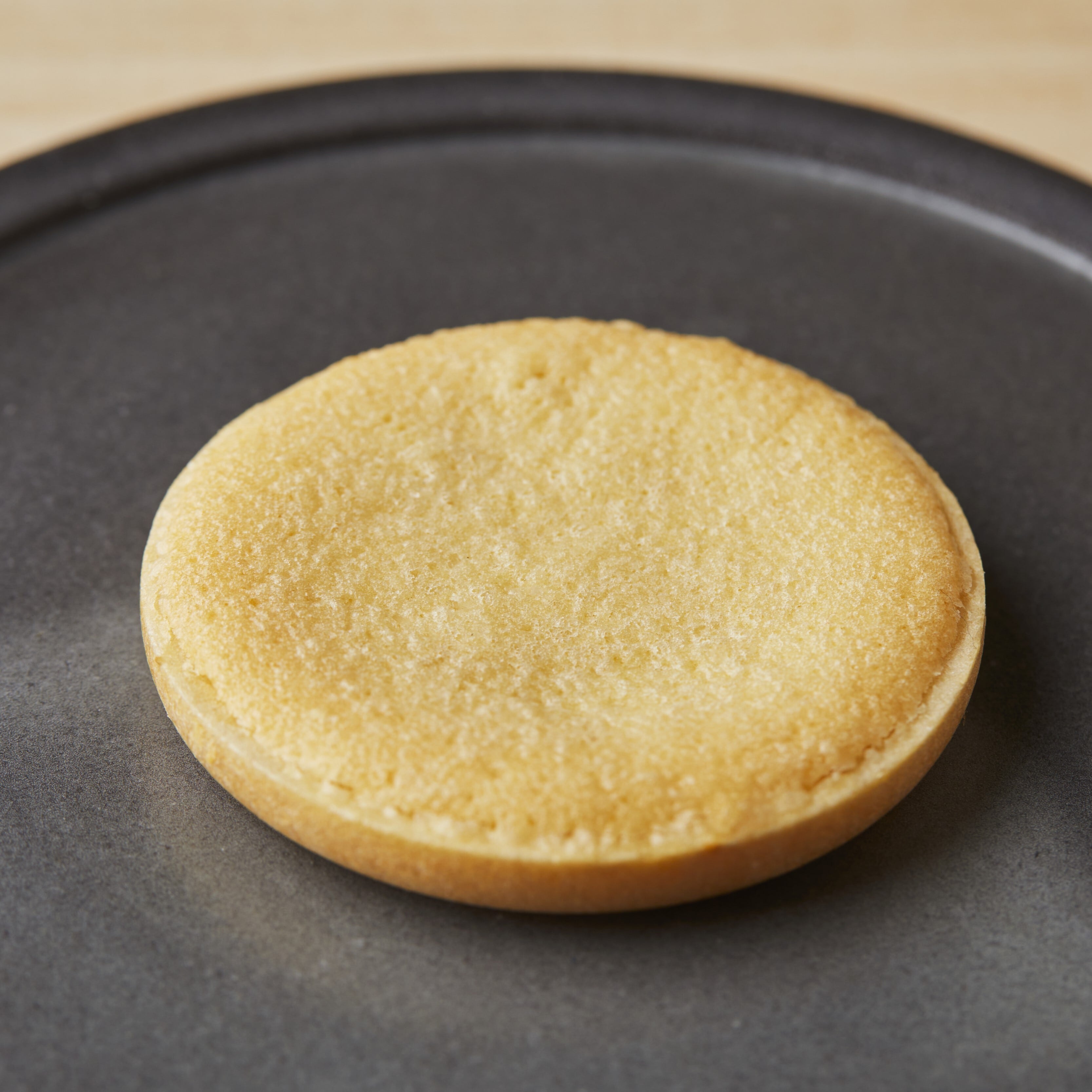 ご縁を結ぶ”新食感のお菓子 塩もなかサブレ えんまん 18枚入り箱詰め