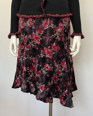 floral velours asymmetry skirt