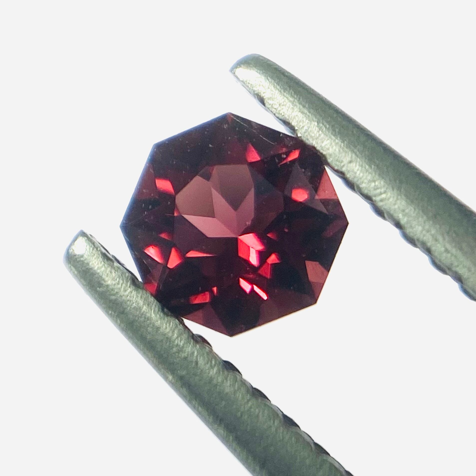 Yさま専用　レッドスピネル×2