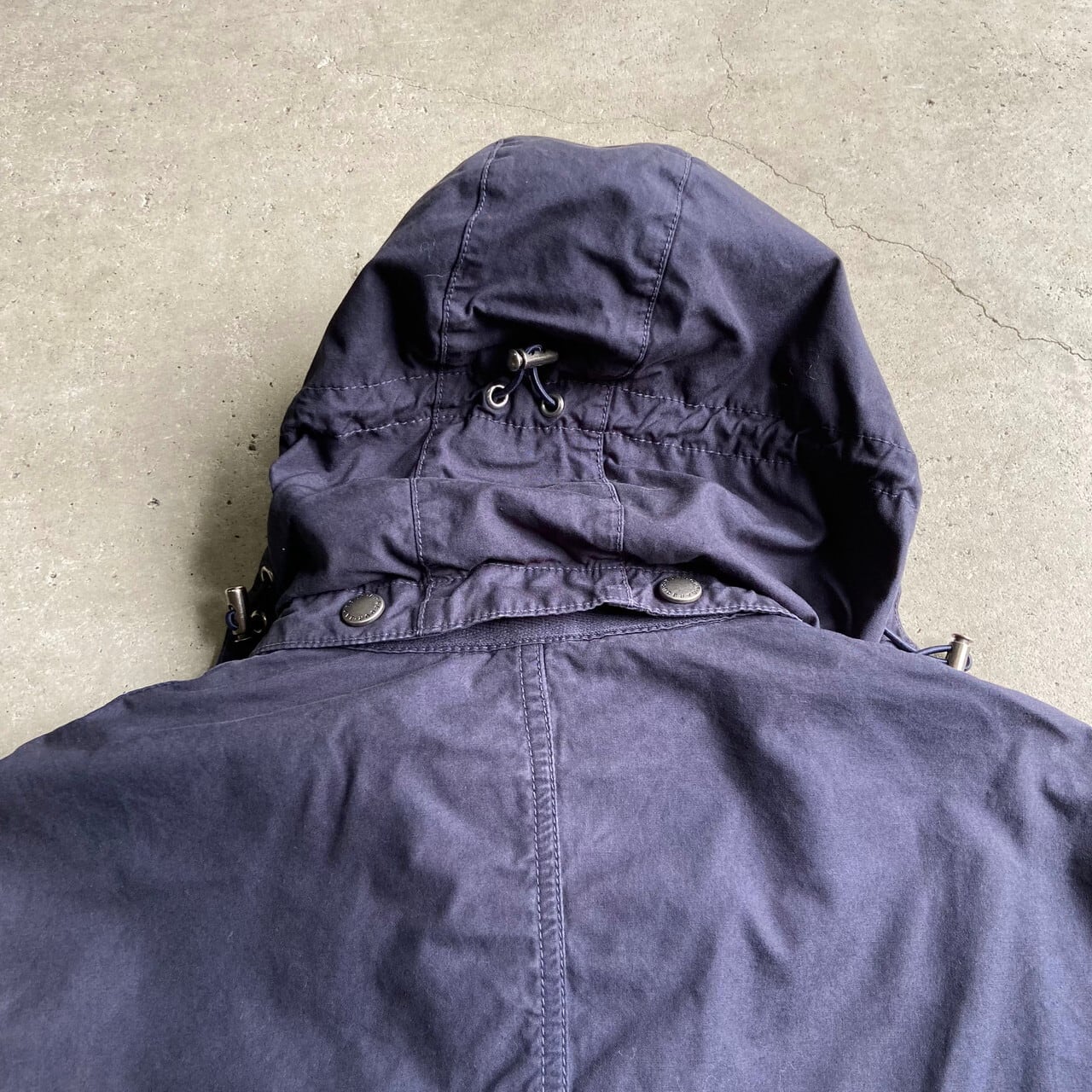 Barbour バブアー コットンジャケット マウンテンパーカー メンズL 古着 ネイビー 紺 フード着脱式【アウトドアジャケット】【CS2301-30】 | cave 古着屋【公式】古着通販サイト