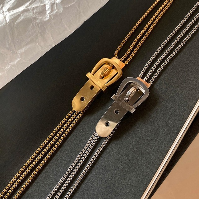 ベルトバックルブレスレット