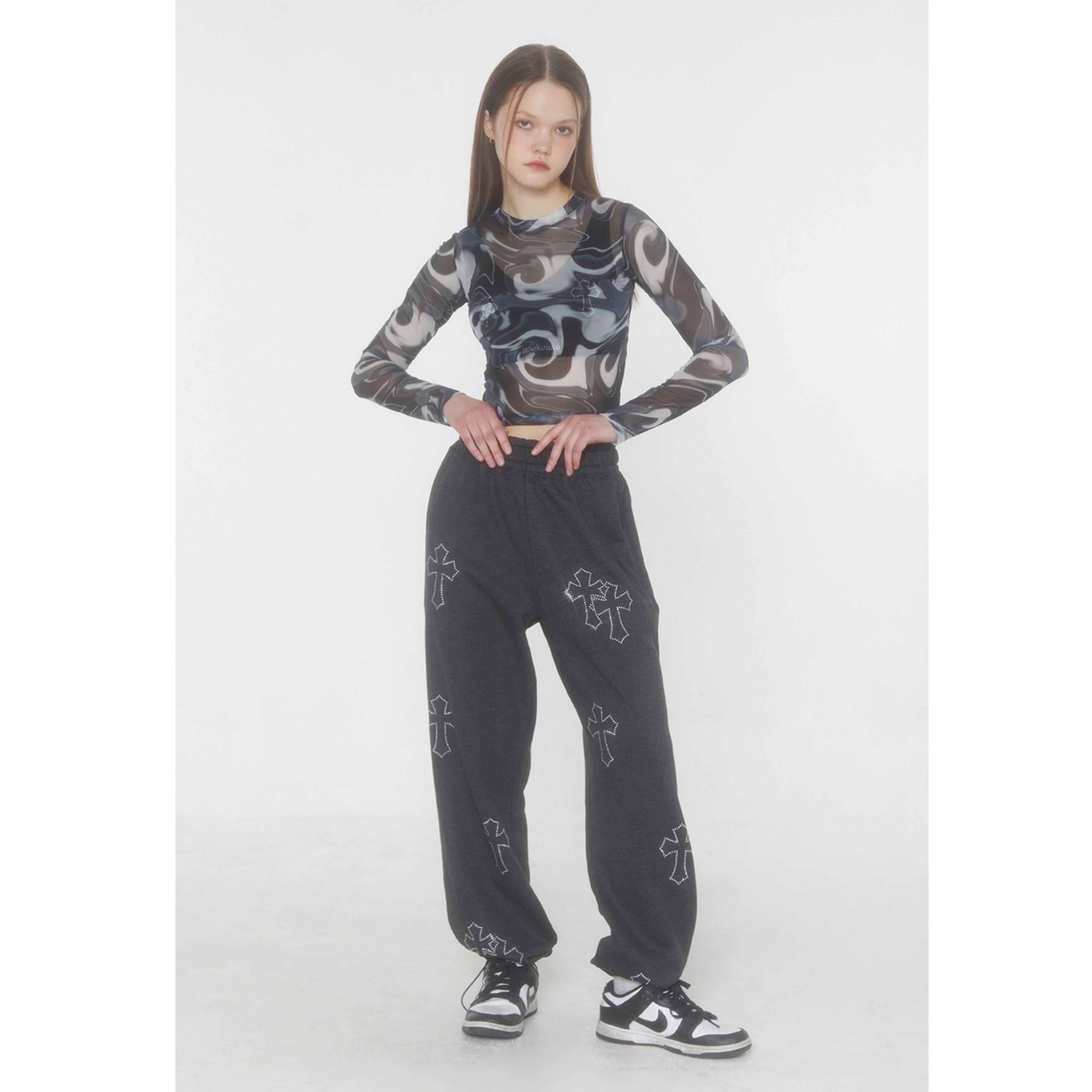 ROCKCAKE] Crystal Cross 2way Jogger - Charcoal 正規品 韓国