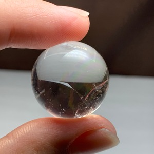 1.レインボー☆アイリスクォーツ スフィア