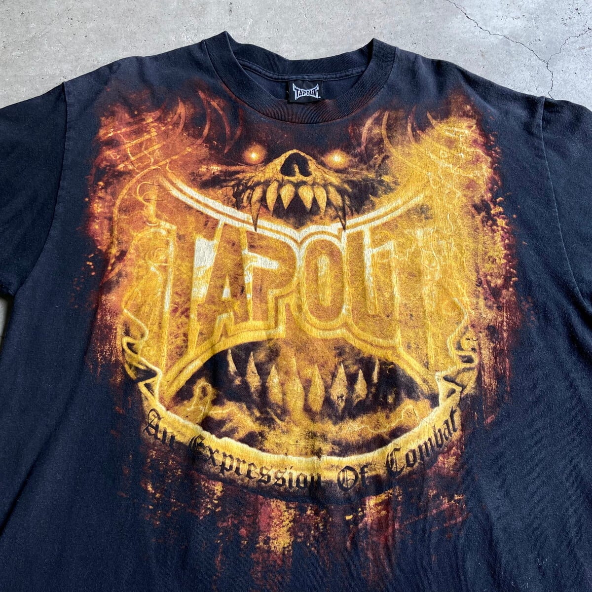 TAP OUT タップアウト Tシャツ メンズL相当 古着 ブラック 黒【Tシャツ