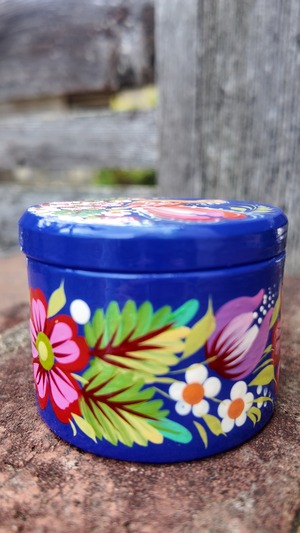 ペトリキウカ塗り　木製小物入れ・ジュエリーボックス（ティモシェンコ作）ウクライナ製