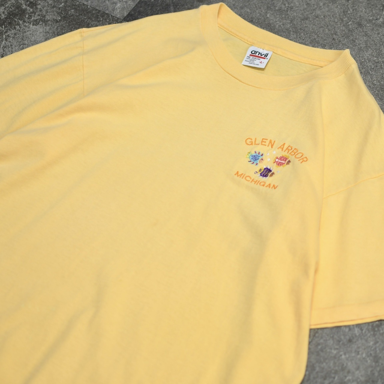 GLEN ARBOR fish embroidery souvenir tee