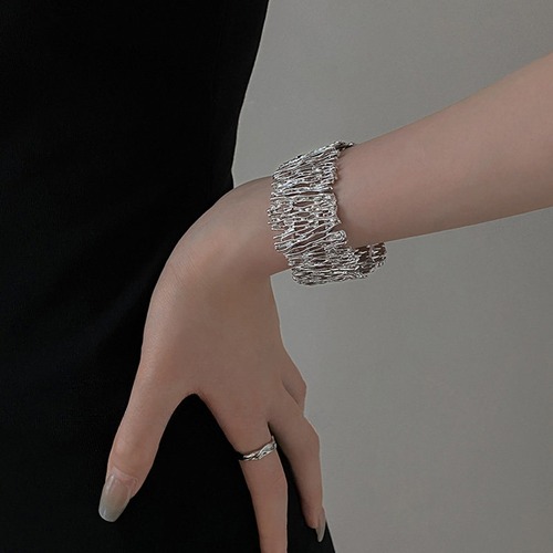 openwork line wide bangle / l0466